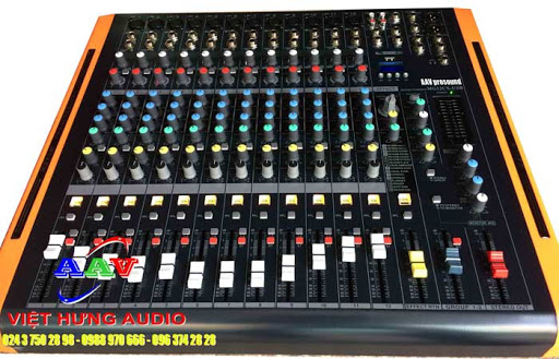 bàn trộn âm thanh